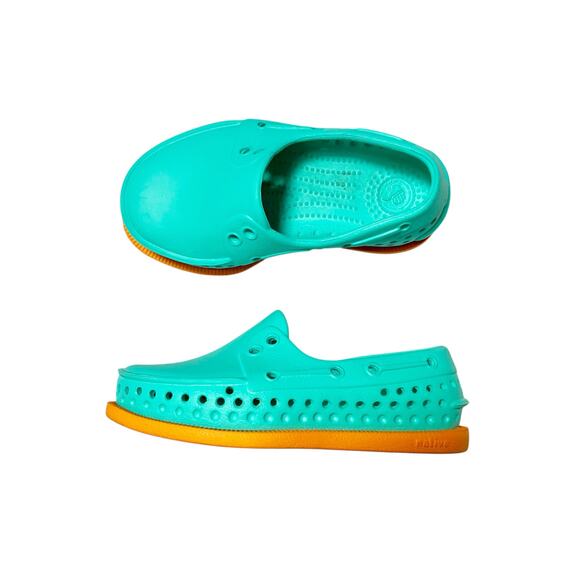 Native Howard Slip On Boat Shoes Size 6 - Picture 1 of 8